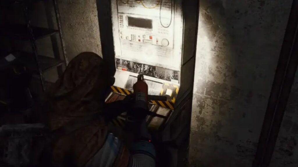 Activating Power Switch in ARC Raiders.