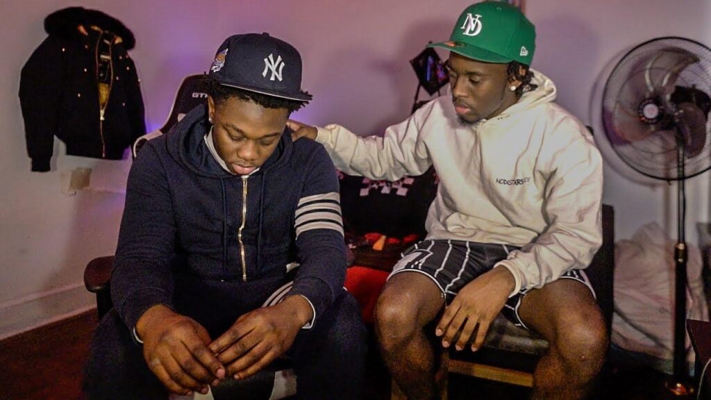 Dezz and Kai Cenat (Image: YouTube/@kaicenat)