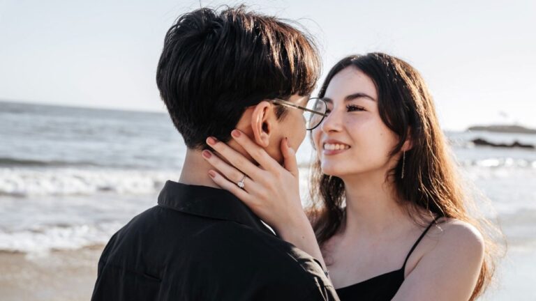 TenZ and Kyedae (Image: X/@TenZOfficial)/Te