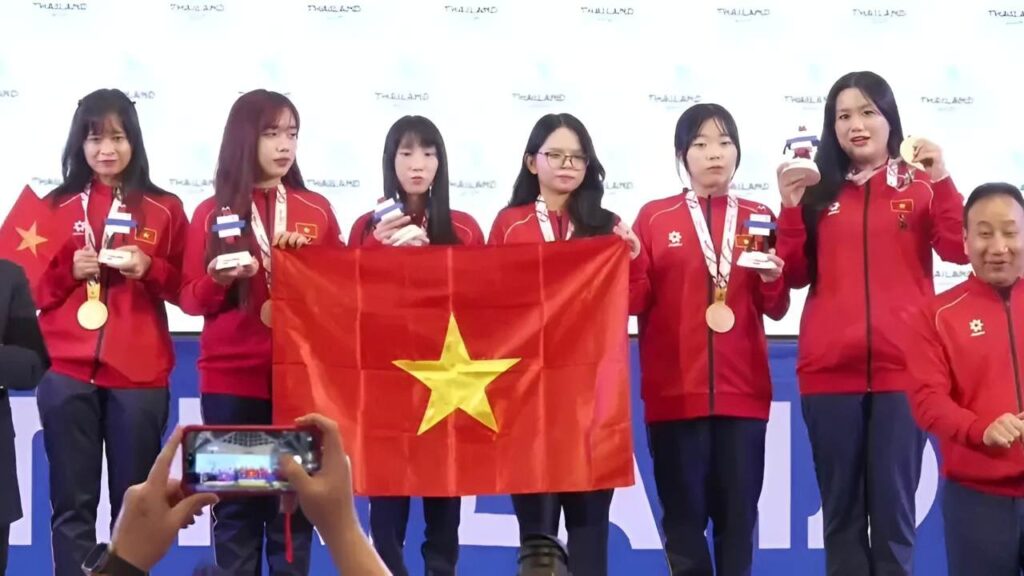 Thailand's women's 'Arena of Valor' roster (Image: Olympic)