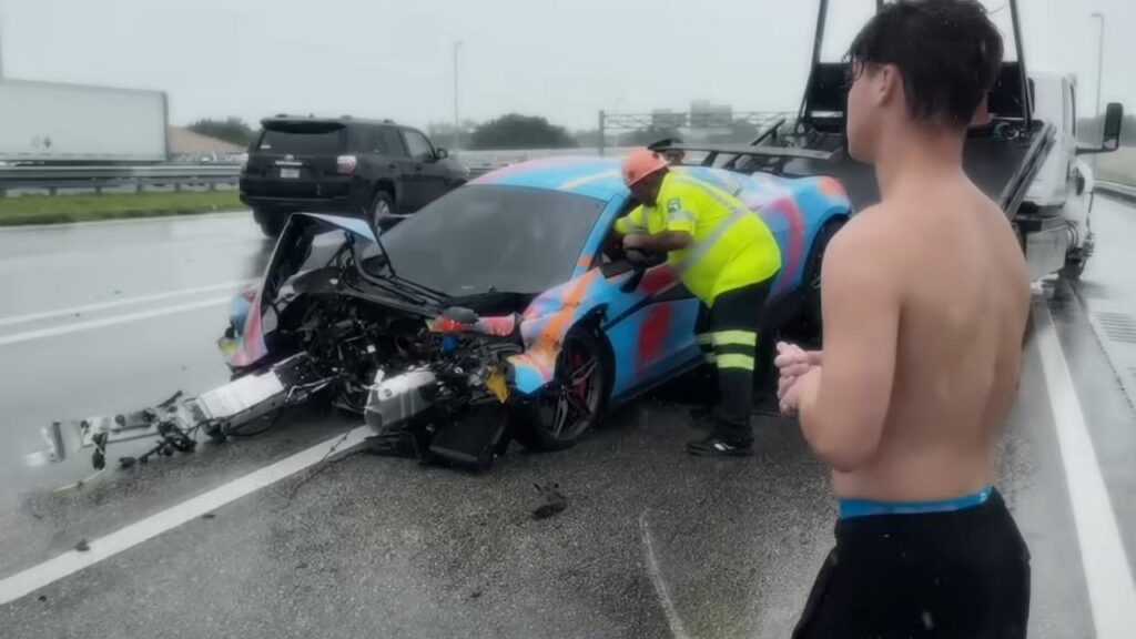 Jack Doherty's Crashed Lamborghini (Image: Kick/jackdoherty)