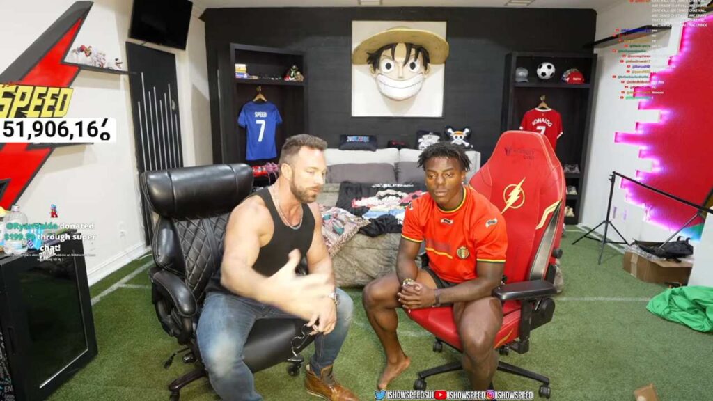 LA Knight and IShowSpeed  (Image: YouTube/ishowspeed)